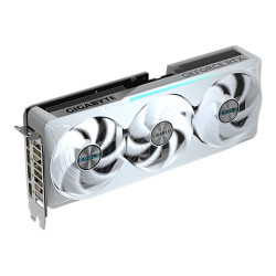 Gigabyte GeForce RTX 5070 Ti EAGLE OC ICE SFF 16G | NVIDIA | 16 GB | GeForce RTX 5070 Ti | GDDR7 | HDMI ports quantity 1 | PCI-E