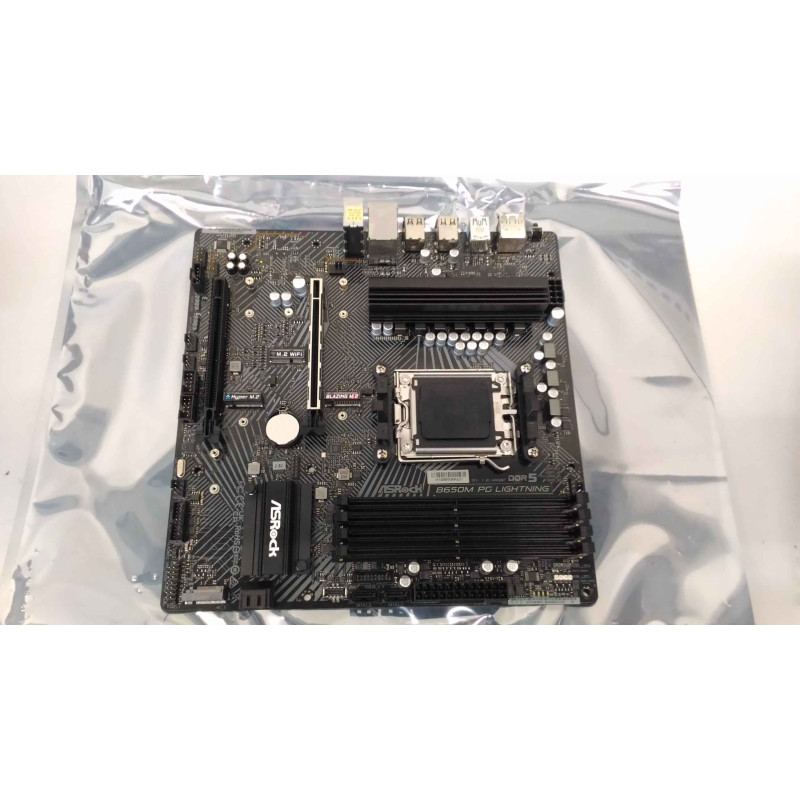 SALE OUT. ASRock AMD AM5 B650/4DDR5 | ASRock B650M PG LIGHTNING | Processor family AMD | Processor socket AM5 | DDR5 | Supported
