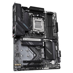 Gigabyte X870 GAMING WF6 | Processor family AMD | Processor socket AM5 | DDR5 | Supported hard disk drive interfaces M.2, SATA |