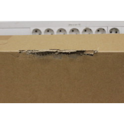 Dell P2725QE | 27 " | IPS | 16:9 | 100 Hz | 5 ms | 3840 x 2160 pixels | 350 cd/m | Warranty 36 month(s) | DAMAGED PACKAGING