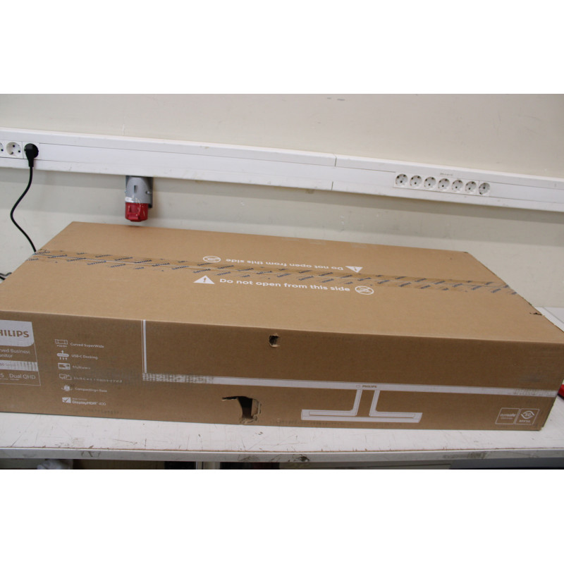 SALE OUT. Philips | Curved Business Monitor | 45B1U6900C/00 | 44.5 " | VA | HDR | 32:9 | 75 Hz | 4 ms | 5120 x 1440 pixels | 450