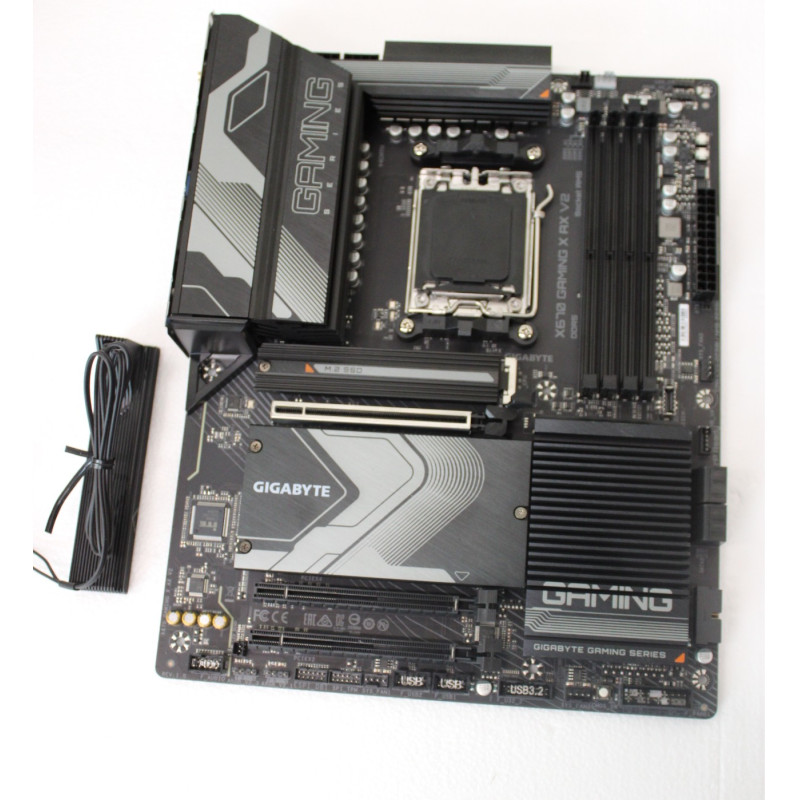 Gigabyte REFURBISHED, USED, WITHOUT INSTRUCTIONS, WITHOUT ORIGINAL BOXTHOUT MANUAL