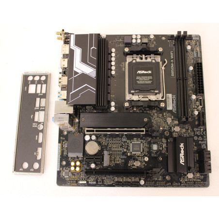 SALE OUT. ASRock USED, REFURBISHED, WITHOUT ANTENA. ACCESSORIES, ONLY BACKPANEL INCLUDED