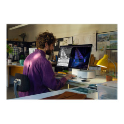 Apple | Studio Display, Nano-Texture Glass | 27 " | 5K | 16:9 | 60 Hz | 5120 x 2880 pixels | 600 cd/m | Silver