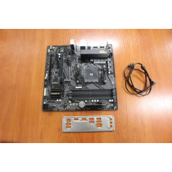 SALE OUT. Gigabyte B550M DS3H R2 | Processor family AMD | Processor socket AM4 | DDR4 DIMM | Supported hard disk drive interface