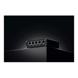 Teltonika | Ethernet Router | RUT301 | No Wi-Fi | 10/100 Mbit/s | Ethernet LAN (RJ-45) ports 5 | Mesh Support No | MU-MiMO No | 