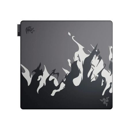 Razer Gaming Mouse Mat, Large | Gigantus V2 Pro | NiKo Edition