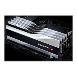 G.Skill | 32 Kit (16GBx2) GB | DDR5 | 6400 MHz | PC/server | Registered No | ECC No