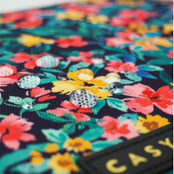 Casyx | SLVS-000023 | Casyx for MacBook | Fits up to size 13 /14 " | Sleeve | Canvas Flowers Dark | Waterproof